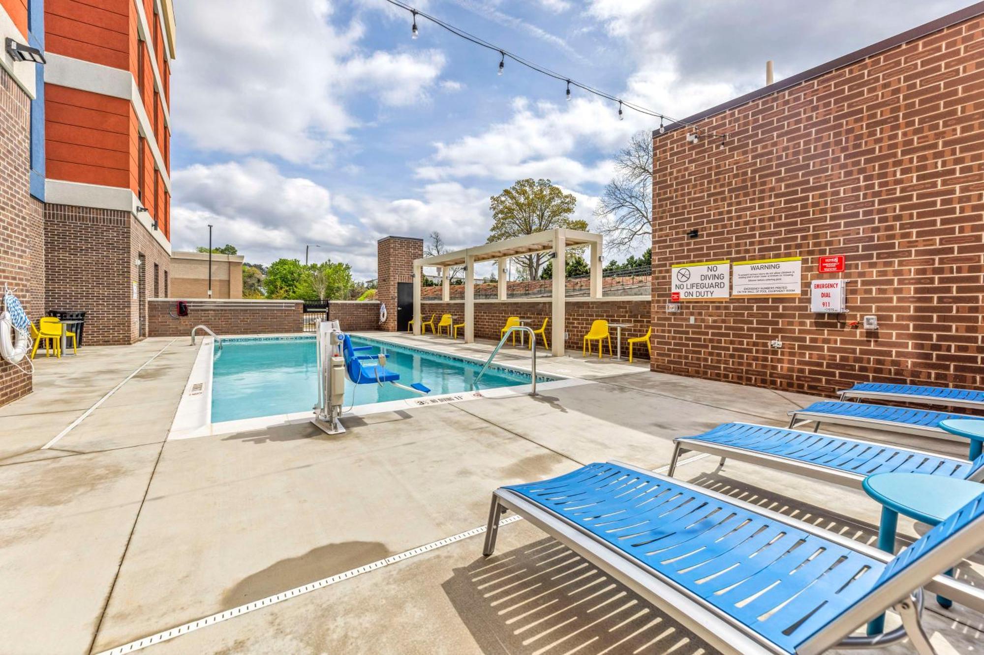 Home2 Suites By Hilton Raleigh West Lenovo Center Exterior photo